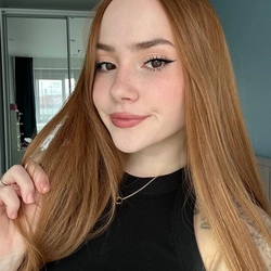 Слив голой Любы Бич