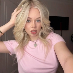 Голая Машера